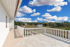 Standard Apartment, 2 Bedrooms (0465) | Balcony