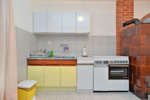 Standard Apartment, 2 Bedrooms (0465) | Private kitchen