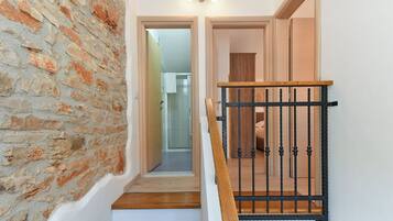 บ้านพักสแตนดาร์ด, 2 ห้องนอน (0466) | บริเวณนั่งเล่น | ทีวี