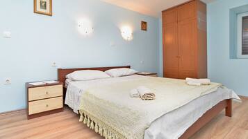 Standard House, 2 Bedrooms (0467) | 2 bedrooms, iron/ironing board, free WiFi, bed sheets