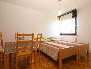 Studio Standard, 1 chambre (0468)