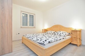 Standard-Apartment, 2 Schlafzimmer (1739/17996) | 2 Schlafzimmer, Bügeleisen/Bügelbrett, kostenloses WLAN, Bettwäsche