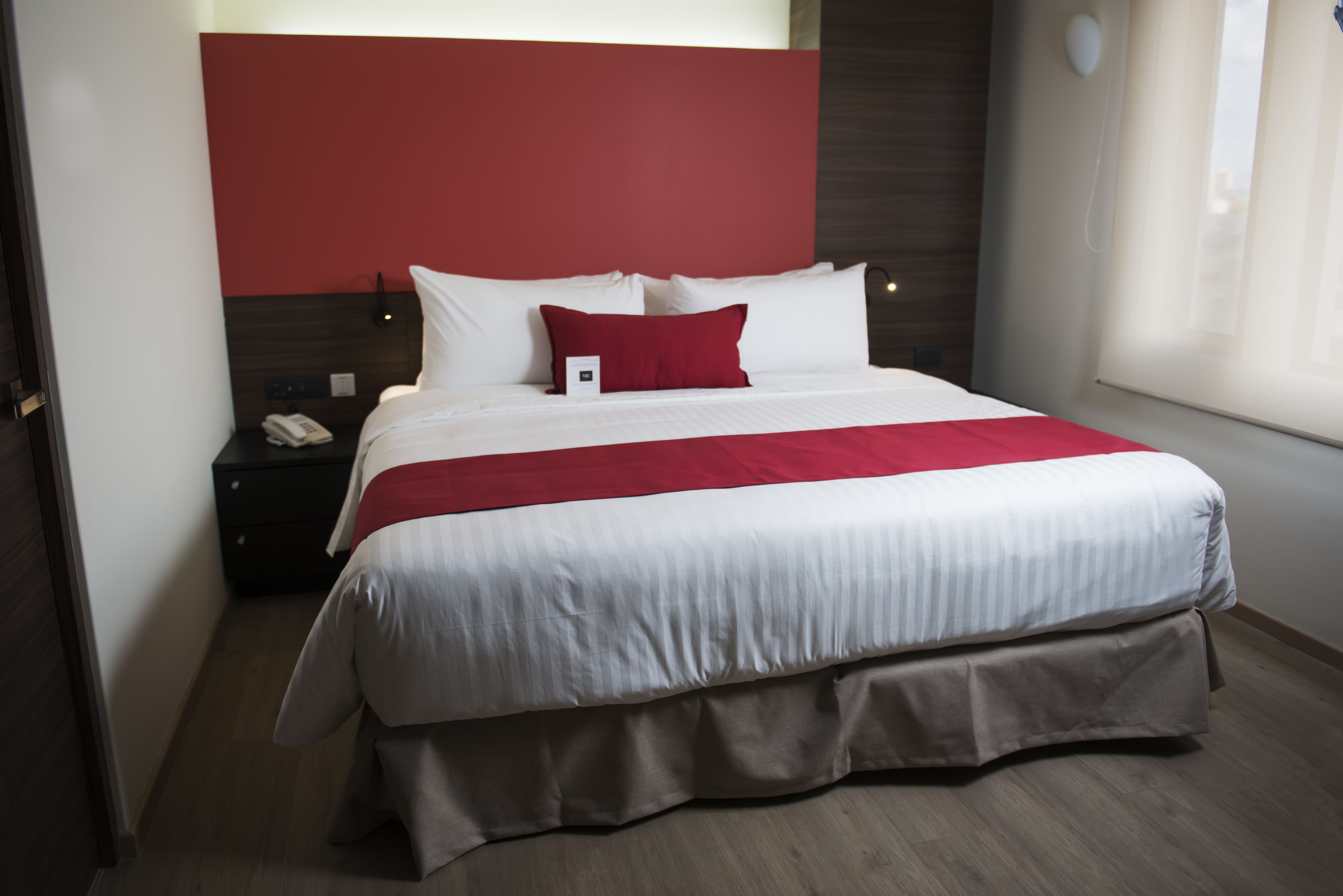 1 bedroom, premium bedding, minibar, in-room safe