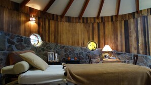 Body treatments, facials, massages - Faro del Valle (Paiguano)