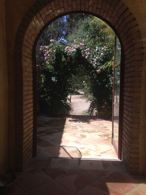 Interior - Large house quiet comfort air conditioning wifi garden between sea and mountains 12mn beach (Calenzana)