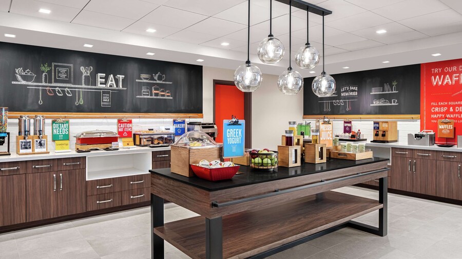 Hampton Inn & Suites Bridgeview Chicago