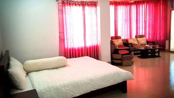 Grand Suite, Multiple Beds, Resort View | Blackout drapes, soundproofing, free WiFi, bed sheets