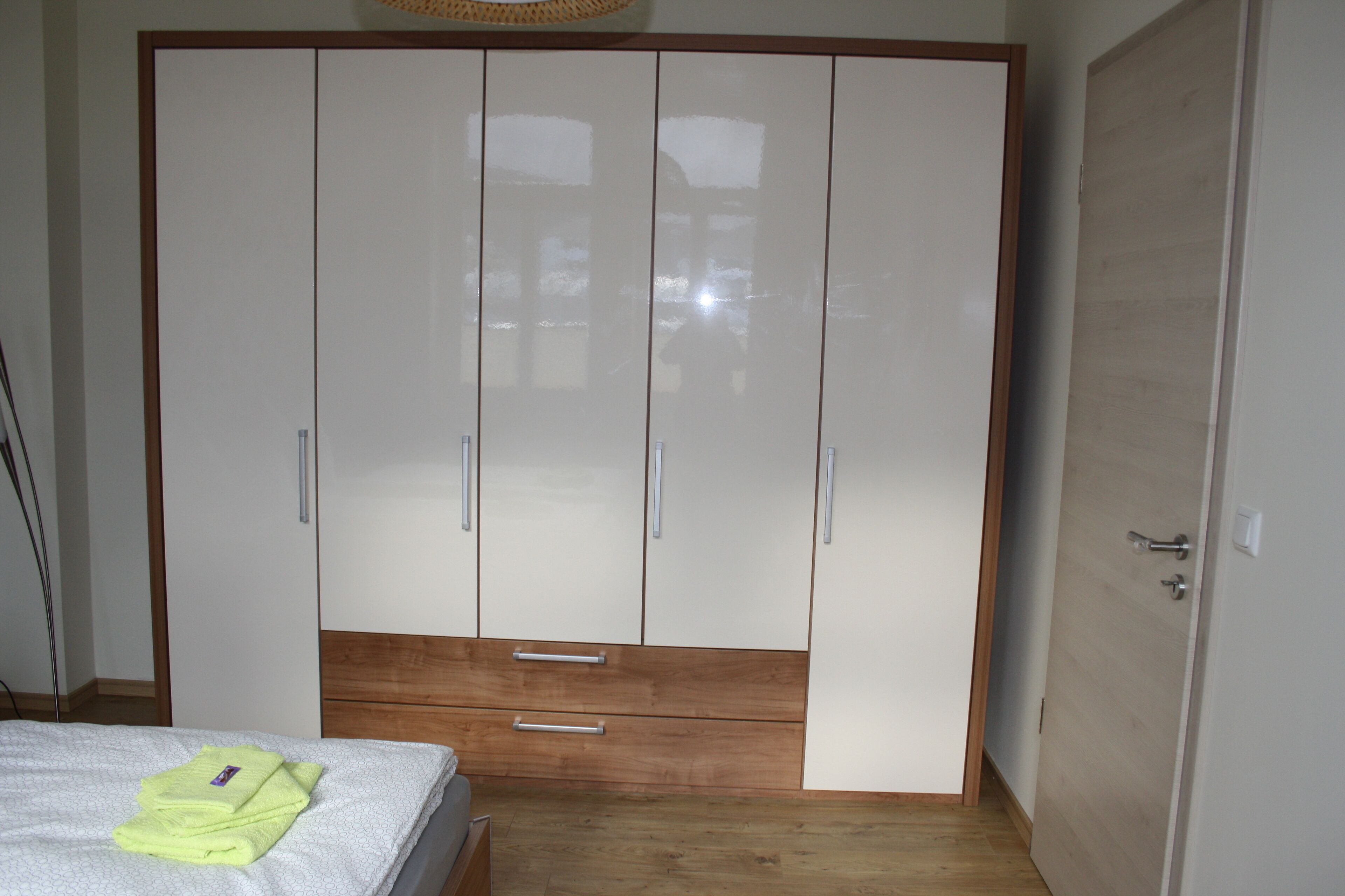 2 Schlafzimmer, B ügeleisen/Bügelbrett, WLAN, Bettwäsche