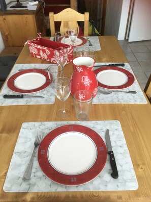 Dining - Superb Triplex apartment (Les Belleville)