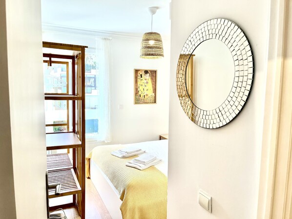 2 bedrooms, iron/ironing board, free WiFi, bed sheets - Guia Acacias Apartment (Cascais)