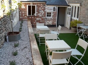 Balcony - The Cross at Croscombe (Wells)