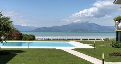 Huoneisto lähellä TERME di SIRMIONE