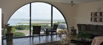 頂上からの眺め！ 美しいドーフィン島のホリデーアイルコンドミニアム7階!!