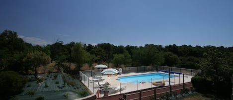 Piscine extérieure, piscine chauffée