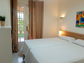 Bügeleisen/Bügelbrett, kostenloses WLAN