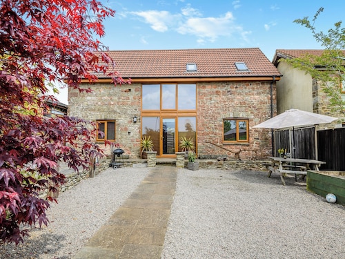 The Stables boasts a fantastic location, within the Forest of Dean.