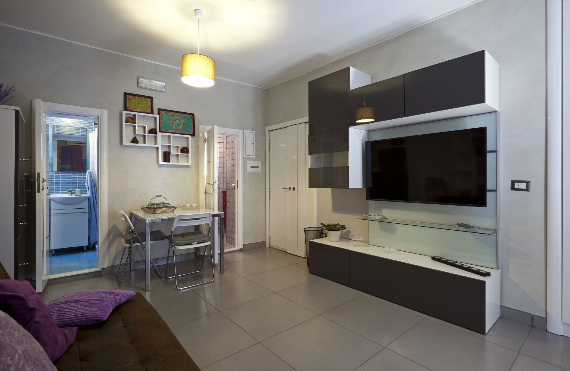 TV connectée, espaces bureaux