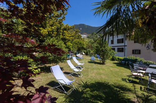 ANTICA CORTE GINEVRA - AP. LANCILLOTTO LAKE OF GARDA