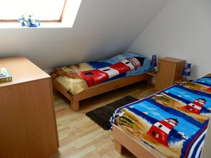2 habitaciones, tabla de planchar con plancha y wifi 