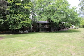Traditional House, Multiple Beds, River View | Garden view