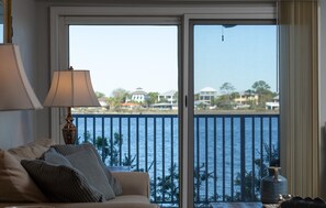 TV - Sundown A13 (Pensacola)