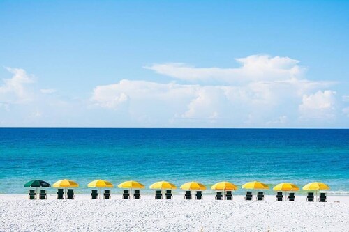 Amazing Sandestin Beach House-4 BR 3.5 BA, Golf Cart, Lux Amenities, Discounts
