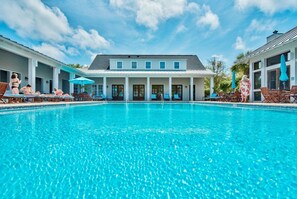 Outdoor pool, a heated pool - Amazing Sandestin Beach House-4 BR 3.5 BA, Golf Cart, Lux Amenities, Discounts (Miramar Beach)