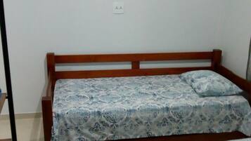 Free WiFi, bed sheets