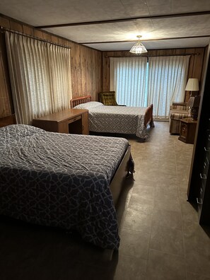 2 chambres, coffres-forts dans les chambres, Wi-Fi gratuit