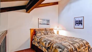 1 bedroom, internet, bed sheets