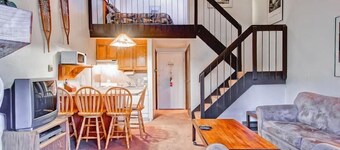 (A210) Loft Condominiums
