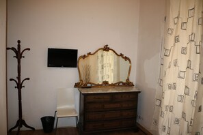 Standaard tweepersoonskamer | Een strijkplank/strijkijzer, gratis wifi