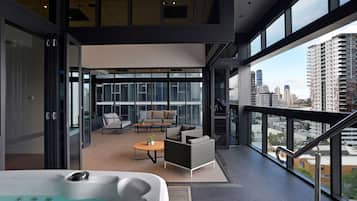 Bain à remous intérieur