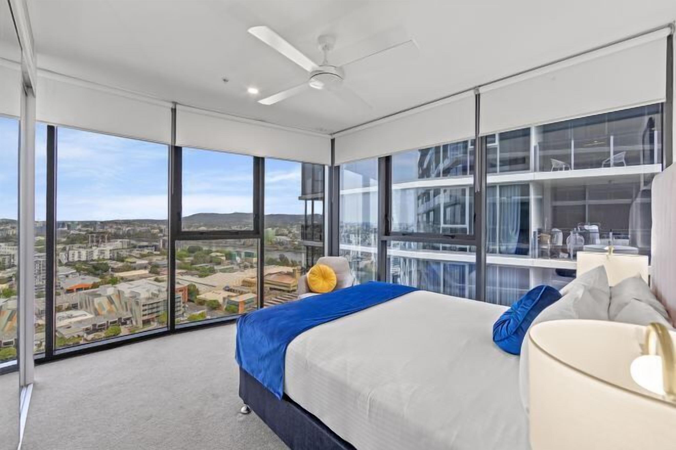 Soundproofing, iron/ironing board, free WiFi, bed sheets