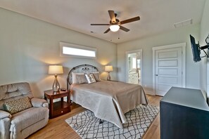 4 bedrooms, free WiFi