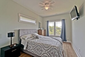 4 makuuhuonetta, Wi-Fi, vuodevaatteet