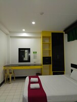 Tabla de planchar con plancha y wifi gratis 