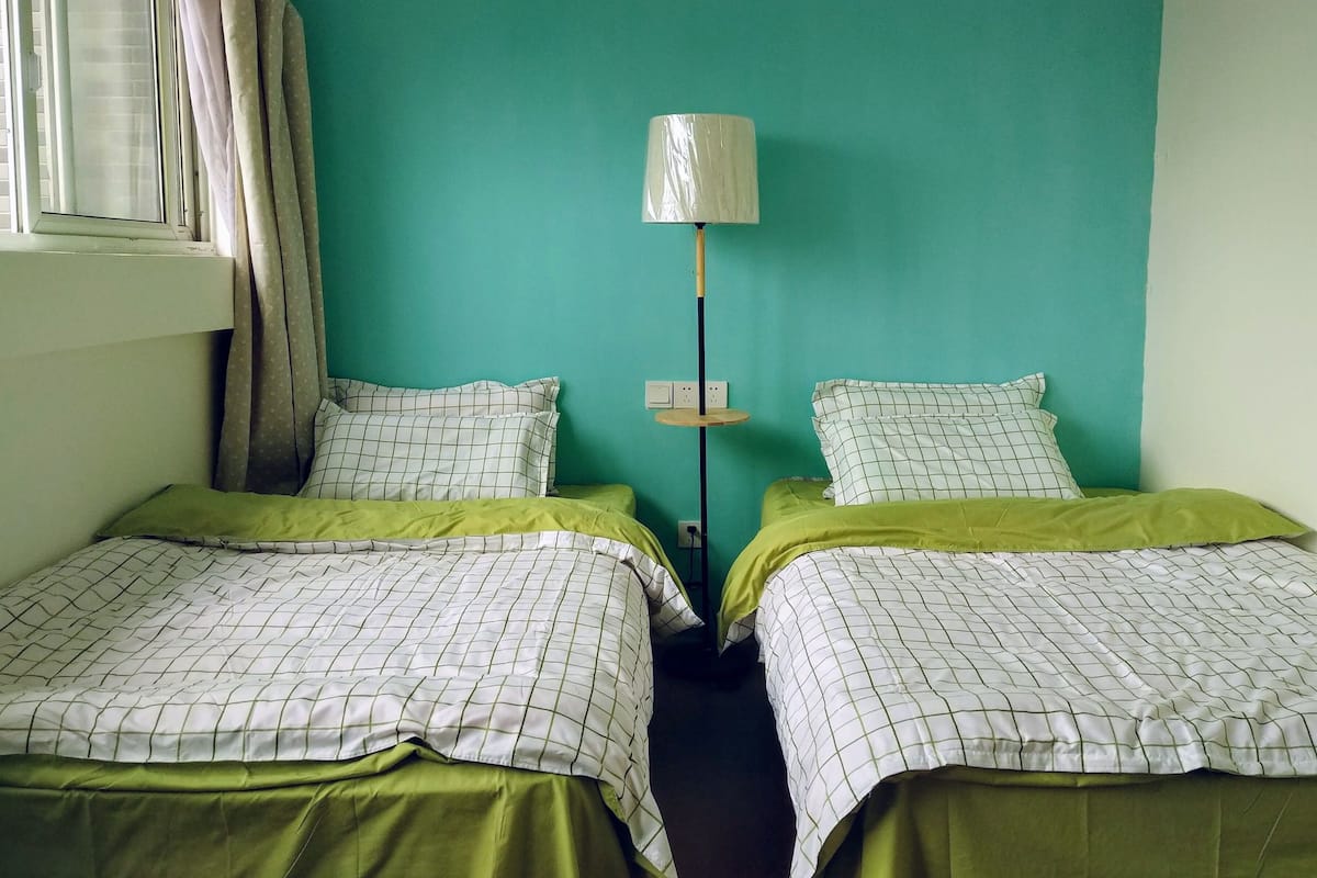Twin Room, Non Smoking, Shared Bathroom | Desk, blackout drapes, free WiFi