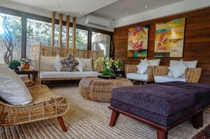 Sala de estar en el lobby