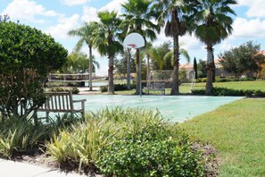 Townhome, 4 Bedrooms | Sports court