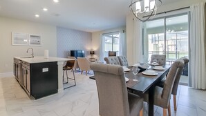 Townhome, 4 Bedrooms | In-room dining