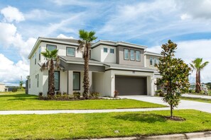 House, 6 Bedrooms | Exterior - Bella Vida Home 2 U- Hommer (Kissimmee)