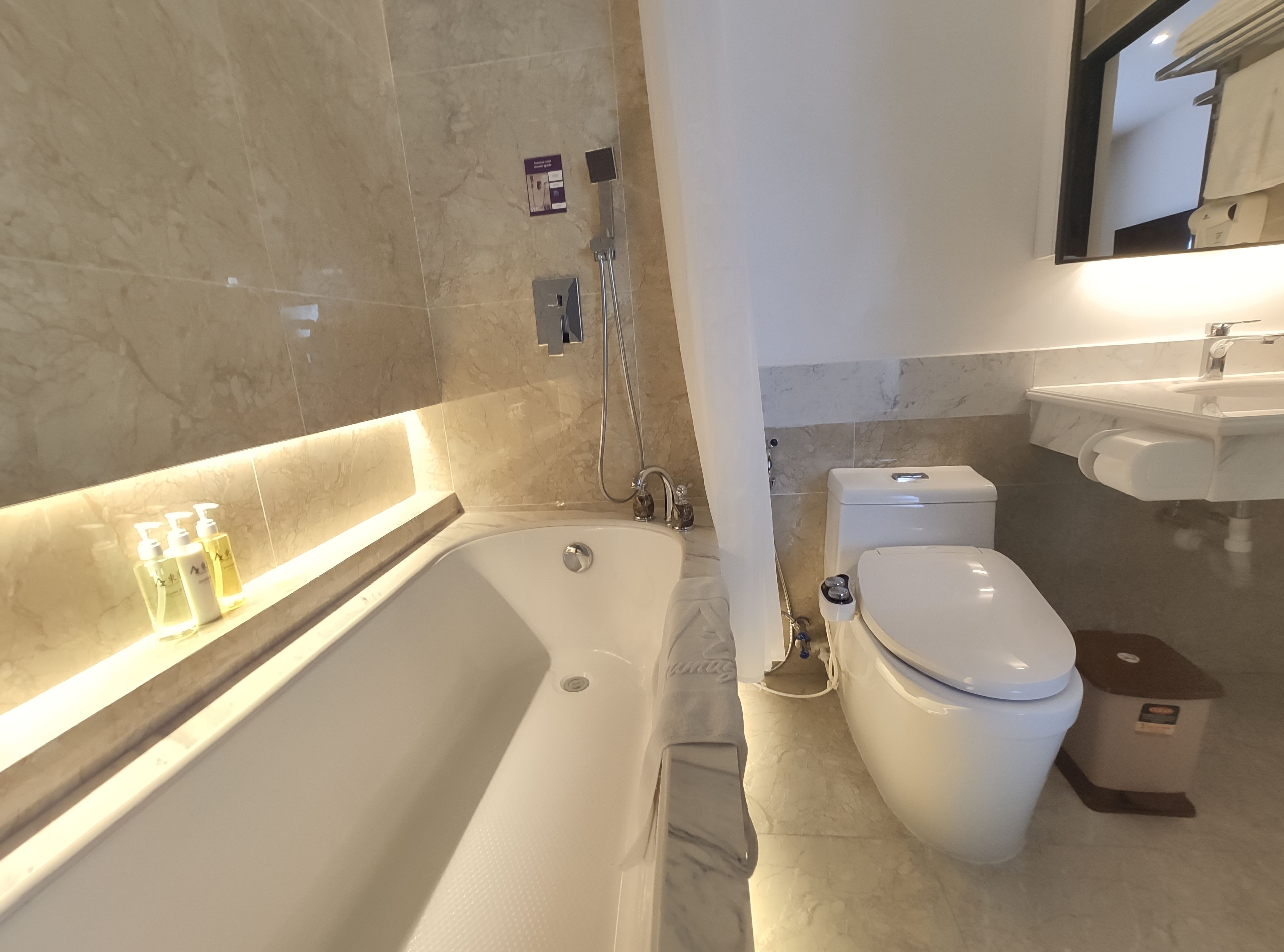 in-room safe, desk, iron/ironing board, free wifi