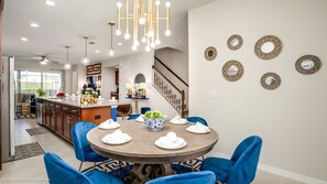Townhome, 3 Bedrooms | In-room dining - Solara Resort Exec Villas- 1562cpc (Kissimmee)