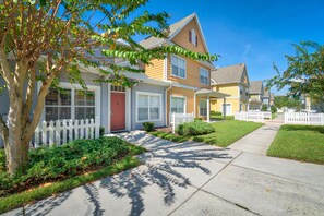 Townhome, 3 Bedrooms | Exterior