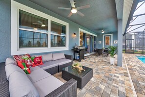 House, 5 Bedrooms | Terrace/patio