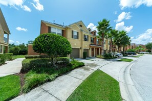 Townhome - 4 sovrum | Boendets fasad