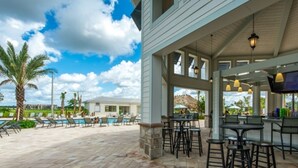 Townhome - 5 sovrum | Bar vid poolen