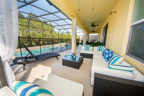 Ferienhaus, 5 Schlafzimmer | Terrasse/Patio