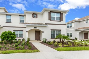 Townhome, 5 Bedrooms | Exterior